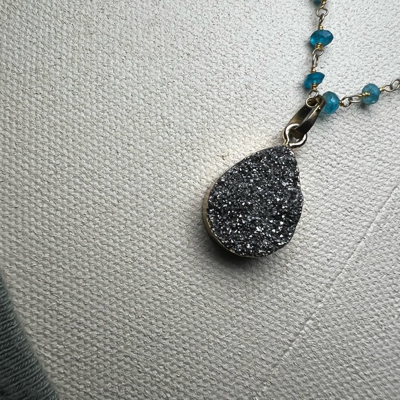 Handmade Druzy Pendant Necklace - Picture 4 of 7